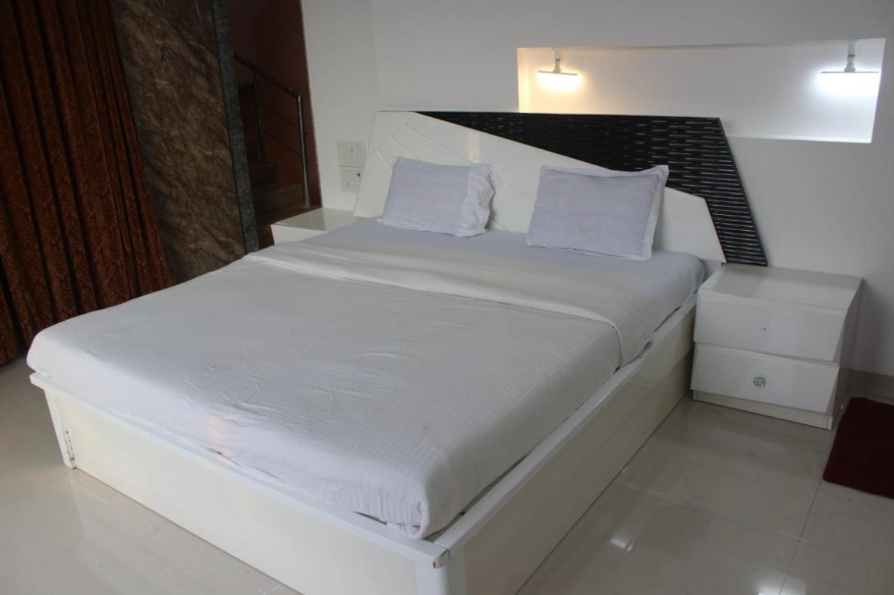 Villa 99 4Bhk Lonavla Exterior foto