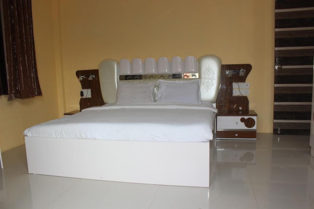 Villa 99 4Bhk Lonavla Exterior foto